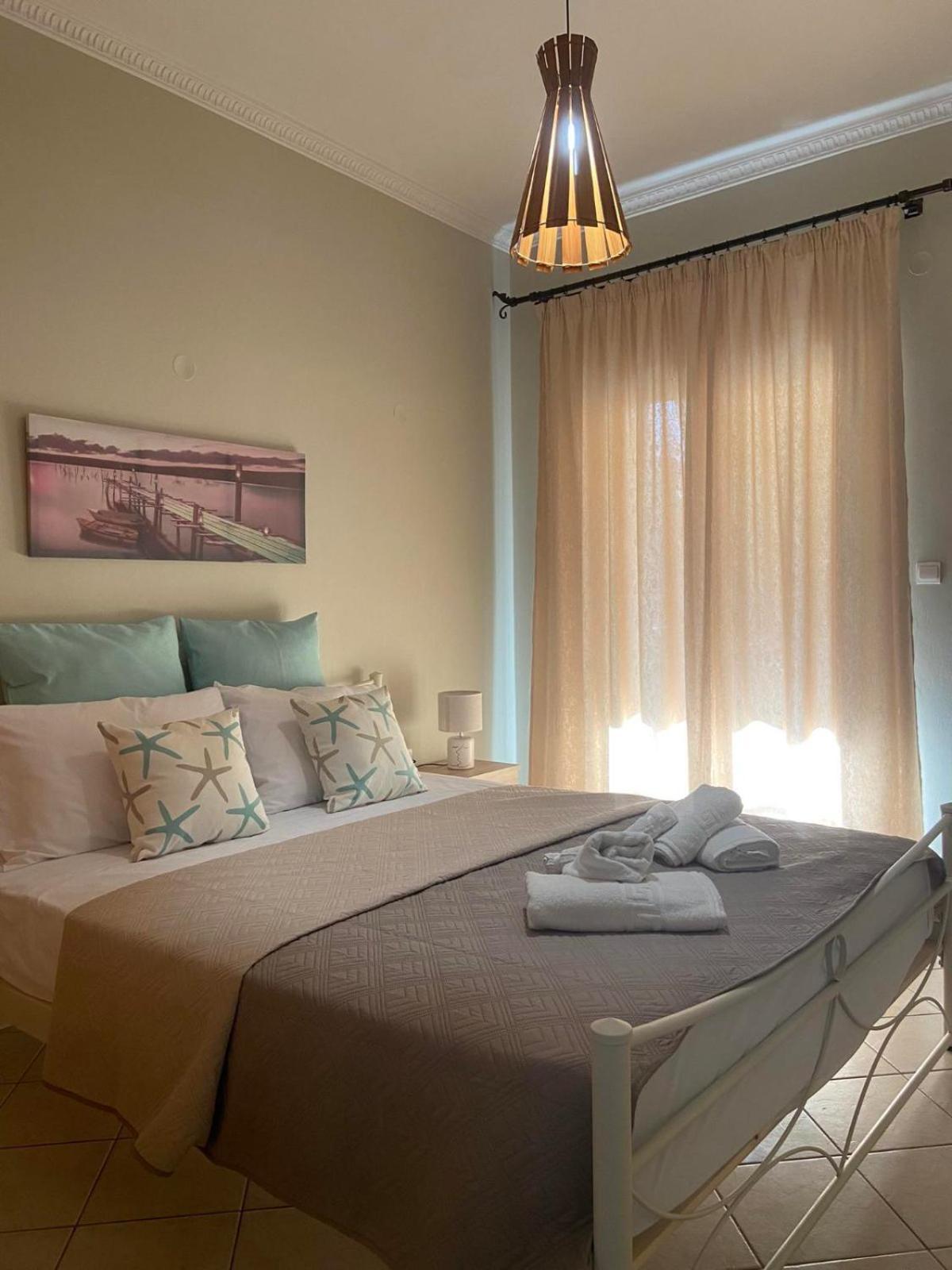 S & S Apartment *